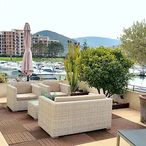 https://studio-ile-cannes-marina.fr-provencehotel.com